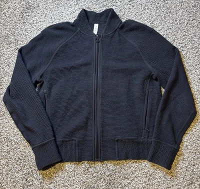 Куртка женская Lululemon 8 черная на молнии с длинным рукавом карманы на молнии - Изображение 1 из 4