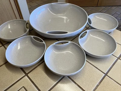 JUEGO DE 6 TAZONES PARA ENSALADAS BRANCHELL COLOR FLYTE DE COLECCIÓN GRIS MELMAC K. LaMoyne Foto 1 de 4