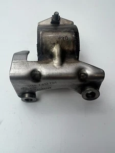 S54 M3 Z4M VANOS ACCUMULATOR HOLDER BRACKET S54B32 7831701 - Picture 1 of 2