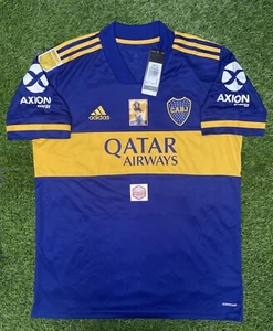 CAMISETA DE FUTBOL JERSEY ADIDAS BOCA JUNIORS TITULAR 2020 HOMENAJE MARADONA 10 - Imagen 1 de 5