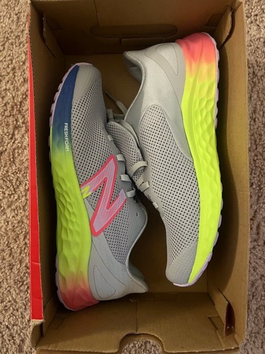 New Balance Fresh Foam Arishi V4 Sneakers per Bambini Grigio Taglia 6 Bambino Grande