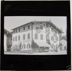 Glass Magic Lantern Slide GASTHAUS ZUM BAYRISCHEN LOWEN IN OBERAMMERGAU C1900 - Picture 1 of 2