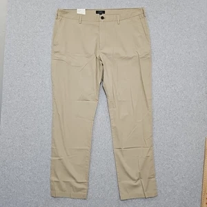 Banana Republic Pants Men's Slim Summerweight Chino Size 40x32 Beige Taper Leg - Picture 1 of 13