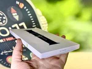 NEW / SEALED / Genuine Apple Ultra 2 Watch Band 49mm NAVY OCEAN Came w my watch - Photo 1 sur 5
