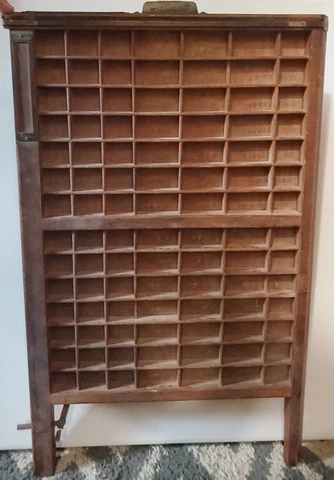 Vintage LUDLOW Printers Drawer Wood Tray Shadowbox 98 SLOT Metal Handle & Plates Cover