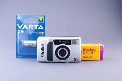 Rollei Giro 105 35mm Point & Shoot Film Camera - Image 1 of 4