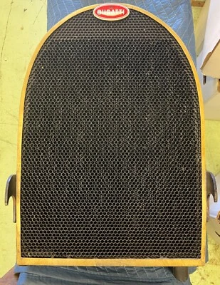 BUGATTI Tipo 59 T59 Radiador Parrilla Montaje Carcasa Núcleo 57 T57 Foto 1 de 4