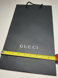 100% AUTHENTIC GUCCI GG ITALY BLACK MEDIUM GIFT SHOPPING TOTE PAPER BAG 9x15x5.5 - Picture 1 of 3