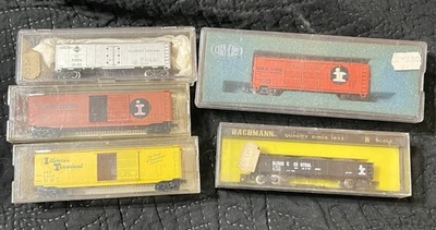 5 Frieght Car Trains N-Scale Illinois Central #A46 C-8 US Seller - Image 1 of 4