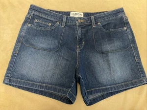 Levi’s 12 Womens Jean Shorts Blue Denim Summer Casual - Picture 1 of 4