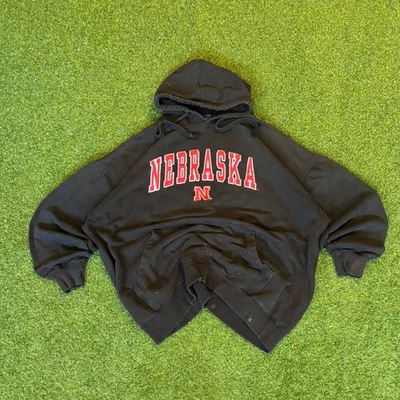 Sudadera con capucha azul marino oscuro y rojo vintage años 00 desgastada Universidad de Nebraska Foto 1 de 4