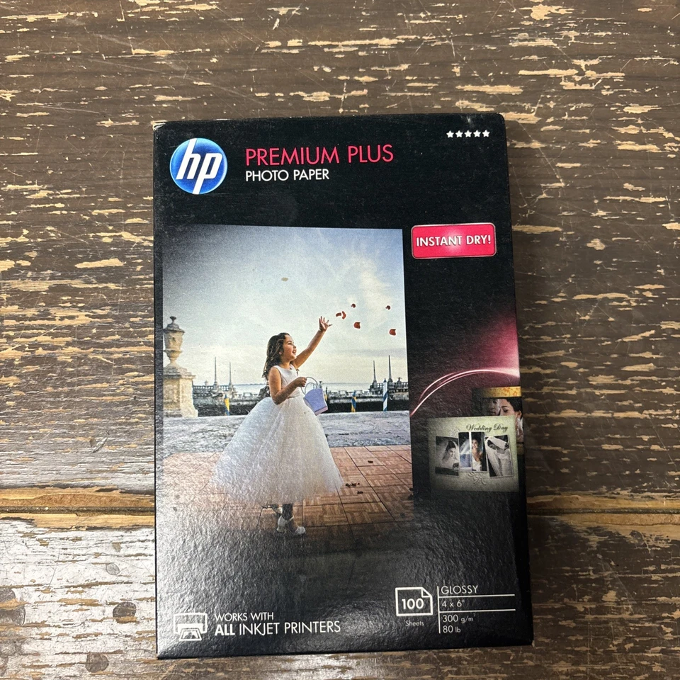 HP Premium Plus Photo Paper  Printer Glossy    4 x 6 100 Sheets/Pack CR668A - Image 1 of 4