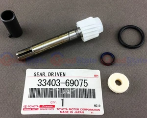 Genuine Toyota LandCruiser HJ75 HJ61 HJ60 HJ47 HJ45 Speedo Driven Gear 16 Teeth - Picture 1 of 1