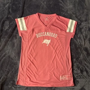 Youth Buccaneers Tom Brady Jersey Pink Size 16 Extra Large - Picture 1 of 2