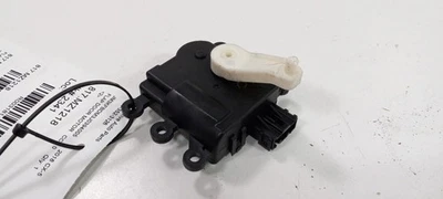 Mazda CX-5 Flap Door Motor Heater AC Door Actuator 2017 2018 2019 - Image 1 of 3