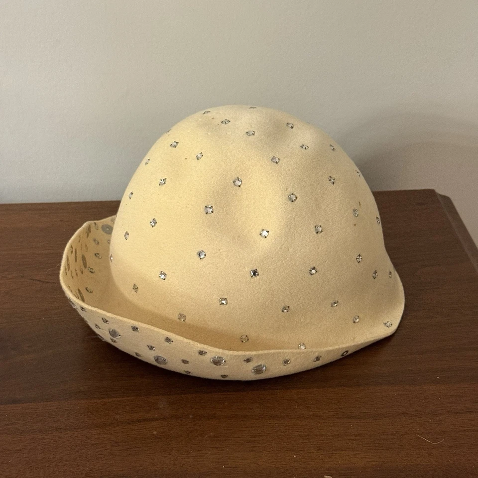 Vintage Frank Olive Women’s Rhinestone Wool Cloche Hat — 1960s-70s - Image 1 of 4