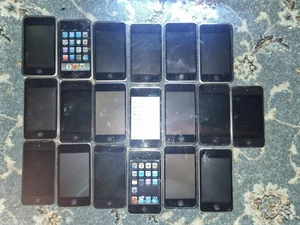 FAULTY 19x Apple iPod Touch 1st 2nd 4th Gen - FMI OFF, JOBLOT, BUNDLE AA4020 - Picture 1 of 4