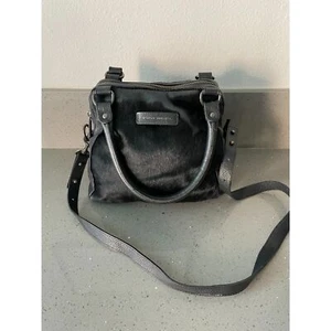 BOLSO STATUS ANSIEDAD MUJER LAST MOUNTAIN - PIEL NEGRA - Imagen 1 de 13
