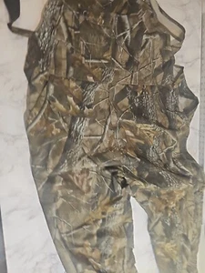 Realtree Hardwoods 1 Piece Suspenders / Pants Size 2XL Outfitters Ridge - Picture 1 of 10