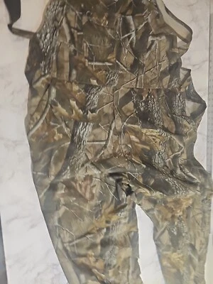 Realtree Hardwoods 1 Piece Suspenders / Pants  Size 2XL Outfitters Ridge - Image 1 of 4