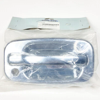 Repuesto manija puerta trasera cromada Kool-Vue 2000-2006 Suburb Yukon Tahoe Denali Foto 1 de 4