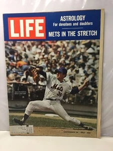 Life - September 16, 1969 Astrology For Devotees And Doubters, Mets In The Stret - Imagen 1 de 1