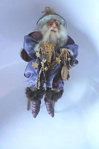 BELLISSIMO VECCHIO MONDO MANTELLO SEDUTO MAGO VESTITO DI VIOLA - Foto 1 di 4