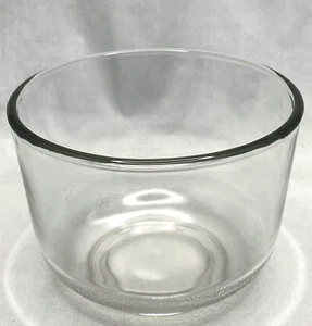 Vintage Oster Regency Kitchen Center Small Glass Mixing Bowl EUC! - Picture 1 of 4