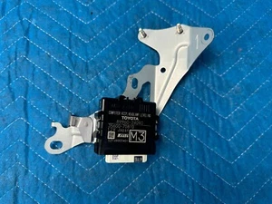Lexus RC200t Headlamp Levelling Control Module 2016 OEM - Picture 1 of 8