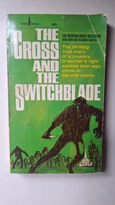 The Cross and the Switchblade Vintage Paperback PB 1963 Reverend David Wilkerson - Imagen 1 de 3