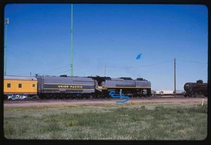 UP Union Pacific 4-8-4 #8444 Gray 2-Tone Paint Original Kodachrome Slide 1987 - Picture 1 of 1