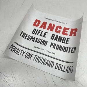 VINTAGE Poster DEPARTMENT DEFENCE 80s WAR RIFLE RANGE TRESPASSING FINE - Picture 1 of 7