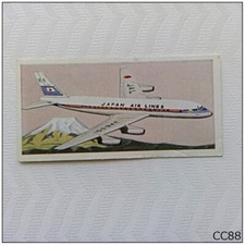 Lyons Tea Card Wings Across The World #17 Douglas DC-8 (CC88)