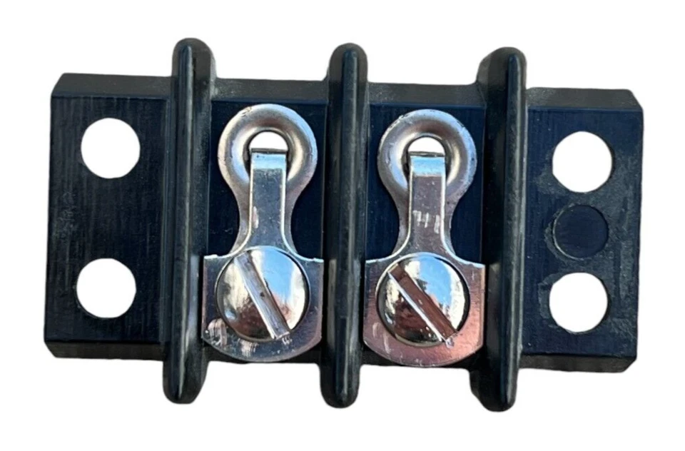 Barrier Strip Dual Barriers 2 Position Terminal CINCH Black 2 Screw (Lot Of 100) - Image 1 of 4