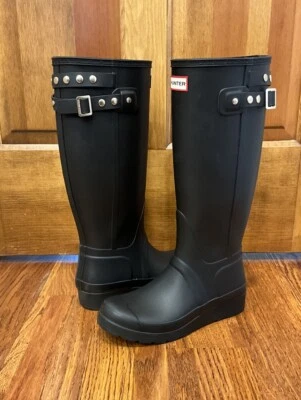 Botas de chuva HUNTER originais altas pretas banda cravejada cunha - Feminino EUA 7-Reino Unido 5-UE 38 - Imagem 1 de 4