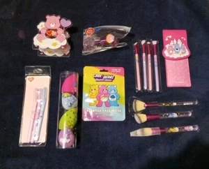 CARE BEARS 🌈 COSMETIC Accessories Lot 🌞 NEW 🌥 Brushes , Smudgers , Mask Etc - Picture 1 of 14
