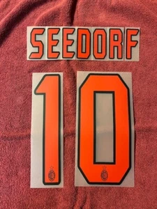 KIT SEEDORF 10 ROSSONERO X MAGLIA CALCIO MILAN NUOVO STILSCREEN NEW - Foto 1 di 1
