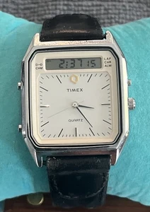 Vintage Timex Quartz V-Cell Mens/Womens Watch. New Battery - Picture 1 of 5