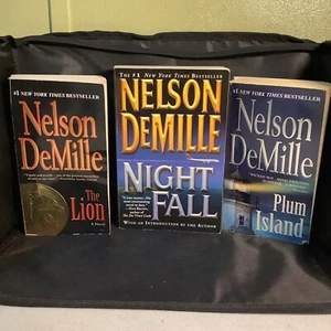 Lot Of Three Nelson DeMille Paperback novels - Picture 1 of 1