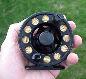 ** L.L. BEAN FLY REEL ** STREAMLIGHT #1 ** FILLED WITH FLY LINE & LEADER - Picture 1 of 6
