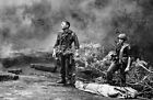 Photo de guerre du Vietnam soldat mort au combat du 173ème. Brigade aéroportée 528