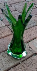 Jarrón MCM CRISTAL MURANO SOMMERSO Verde/Claro Elástico 6 Dedos Triángulo Base 8.5" - Imagen 1 de 12
