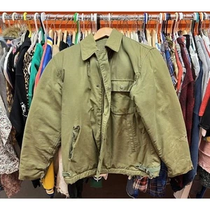 Vintage 60s 70s Vietnam War Era US Navy Cold Weather A-2 Deck Jacket Size L USN - Picture 1 of 9