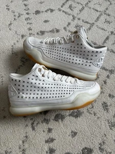 Size 10.5- Nike Kobe 10 EXT Mid White Gum Gold Leather (802366-100) Pre-Owned - Picture 1 of 8