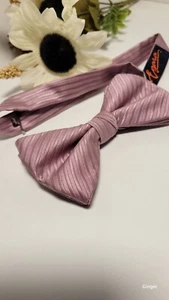 Egara polyester pre-tied bowtie, rose pink, adjustable - Picture 1 of 7