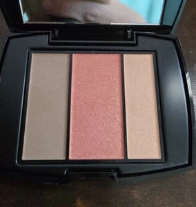 Lancome Blush Subtil Palette all in 1 Contour Blush Highlighter 126 Nectar Lace - Picture 1 of 3