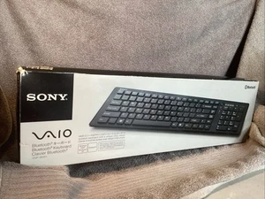 Sony VaioBluetooth wireless keyboard Model VGP-BKB1 - Picture 1 of 18