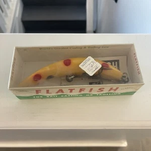 Vintage Helin Tackle Co. Flatfish Lures w/Original Box Model T60 Color YEP - Picture 1 of 7
