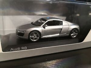 1:43 Schuco Audi R8 Coupe Eissilber 815 ovp