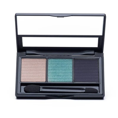 MODEL CO EYESHADOW TRIO : 05 Island Fever Beige Blue Turquoise Navy Eyeshadow - Image 1 of 4